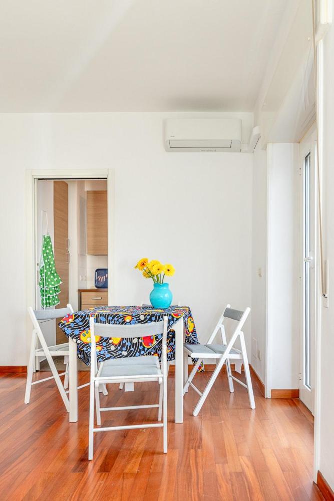Apartment Bright And Quiet Close To Fair Milan